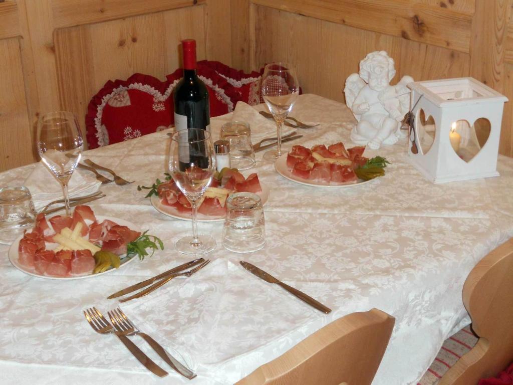 Hotel Garni Salvanel Кавалезе Екстериор снимка
