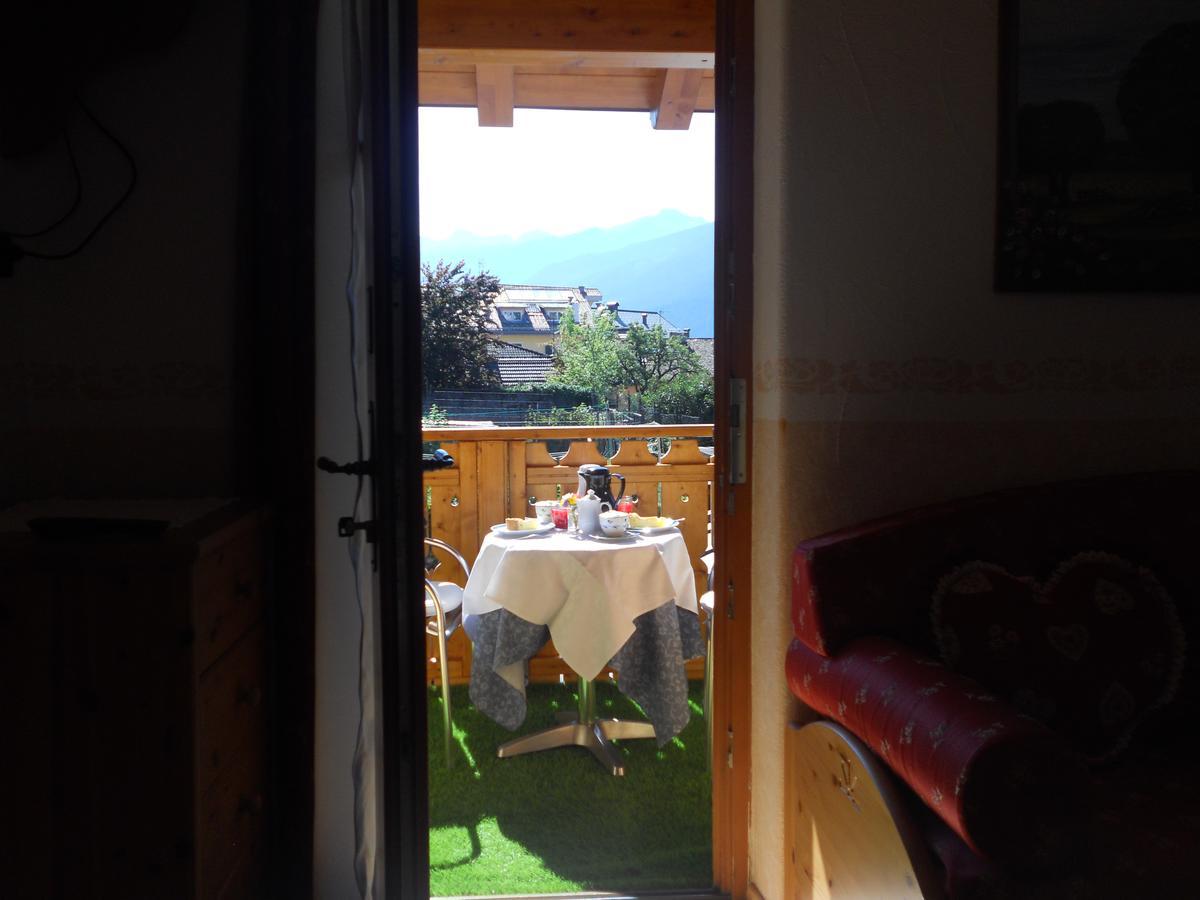 Hotel Garni Salvanel Кавалезе Екстериор снимка